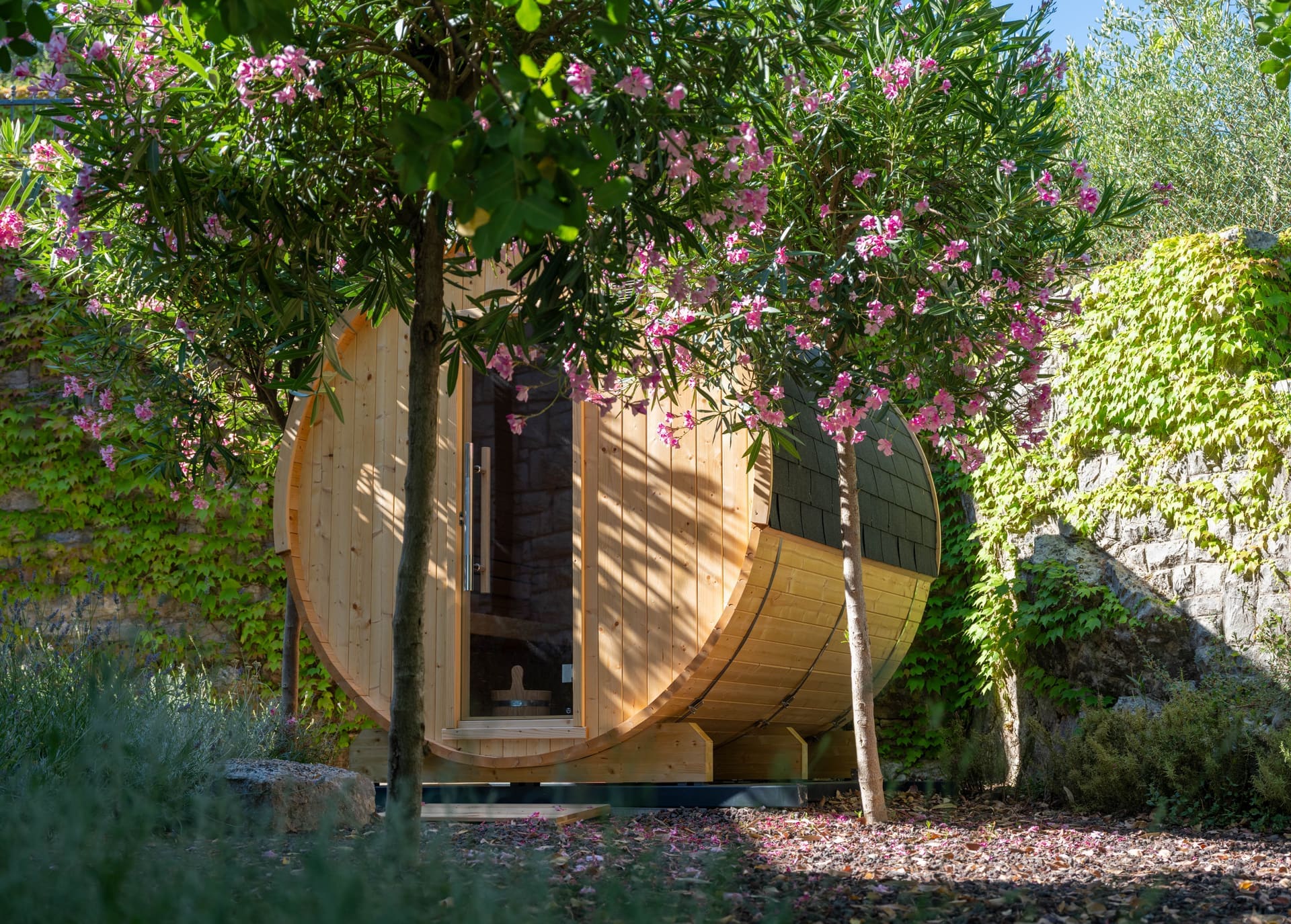 Finnische Sauna im Wellnessbereich der Villa
